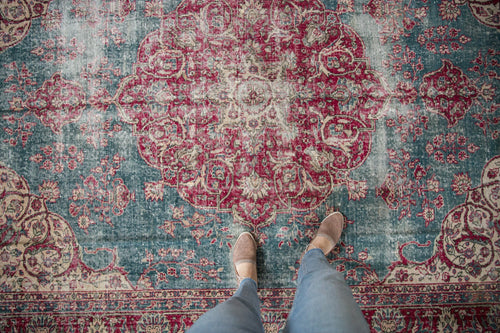 7.5x10.5 Vintage Distressed Sivas Carpet