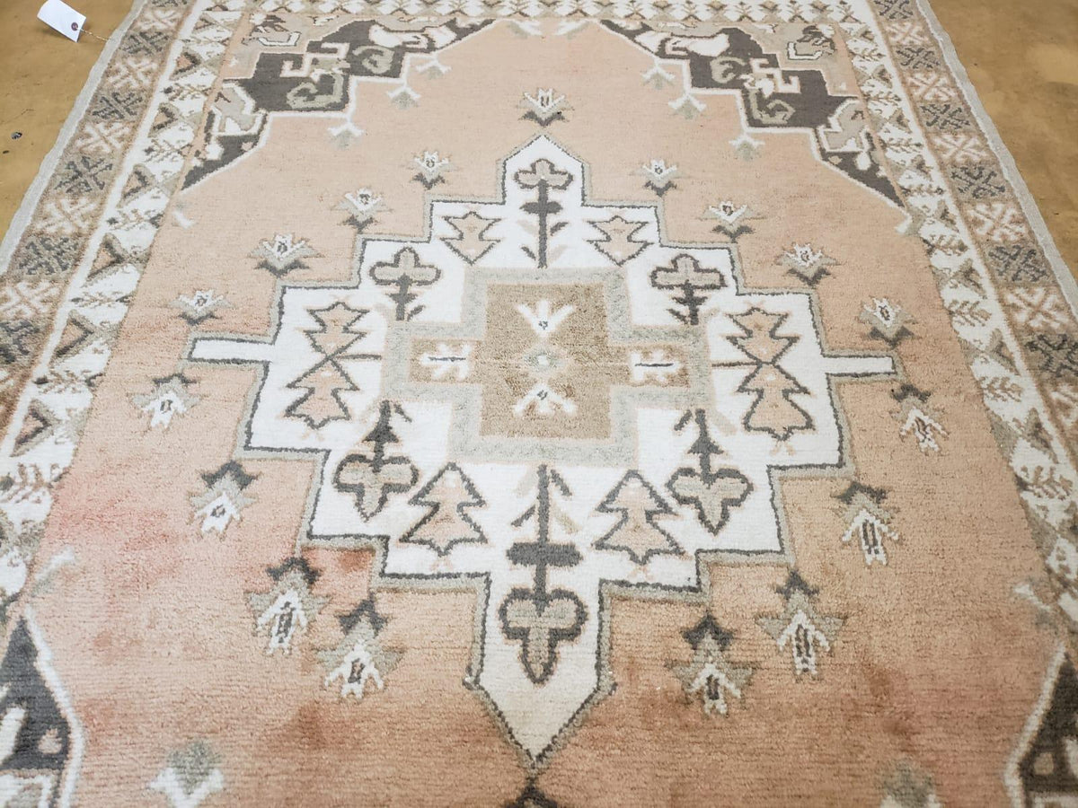 Antique Moroccan Rug 5x7 Tribal Carpet, Hand-Knotted Soft Wool Pile, 5 x 7 Area Rug, Berber Rug, Geometric Open Field Medallion, Pink Ivory