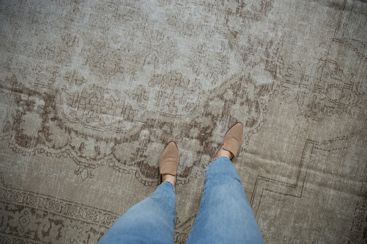 8.5x11.5 Vintage Distressed Oushak Carpet