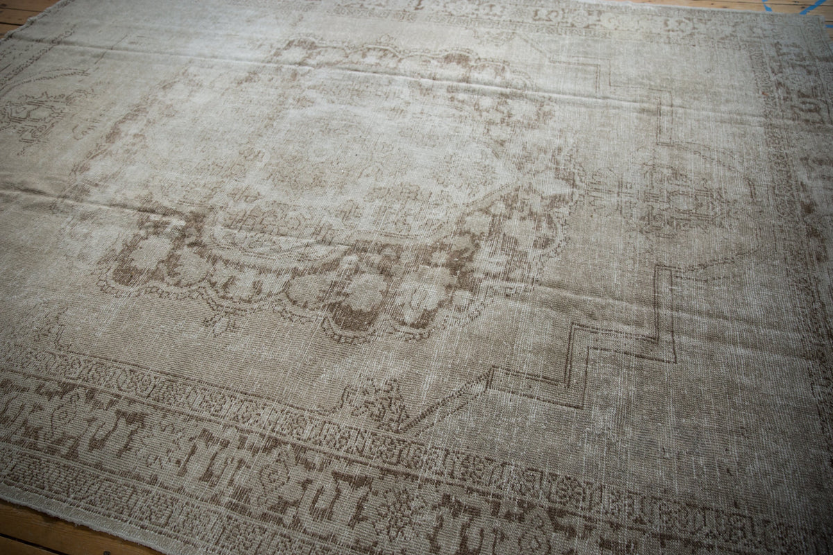 8.5x11.5 Vintage Distressed Oushak Carpet