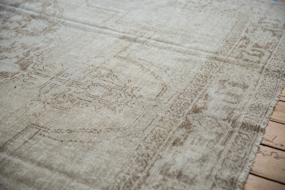8.5x11.5 Vintage Distressed Oushak Carpet