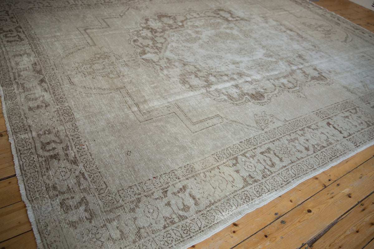 8.5x11.5 Vintage Distressed Oushak Carpet