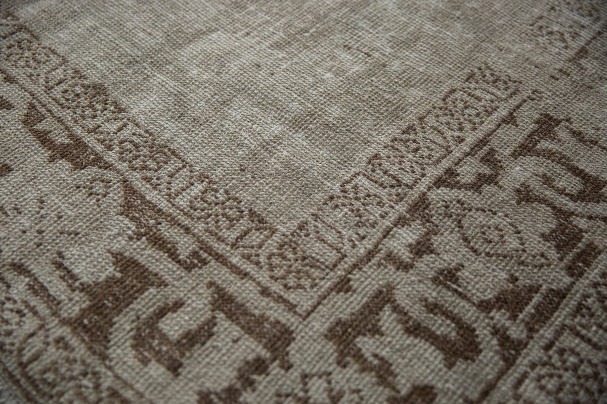 8.5x11.5 Vintage Distressed Oushak Carpet