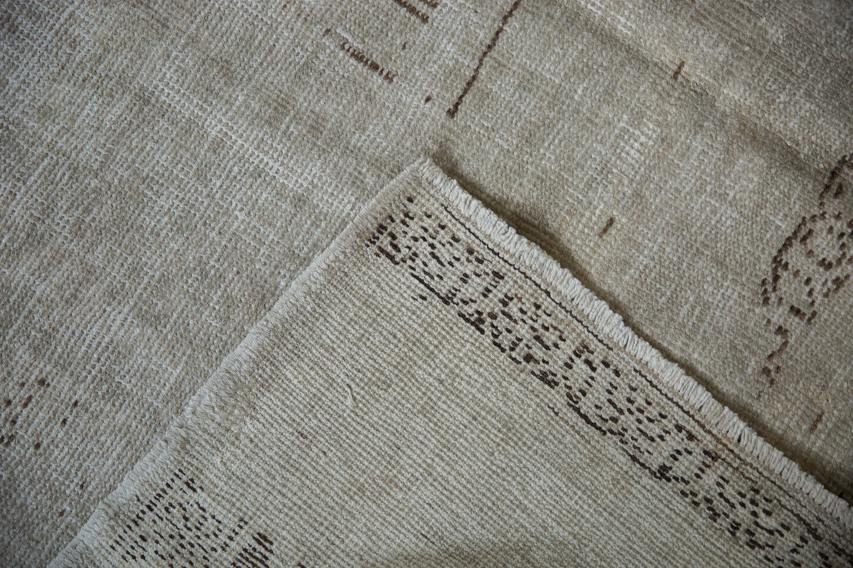 8.5x11.5 Vintage Distressed Oushak Carpet