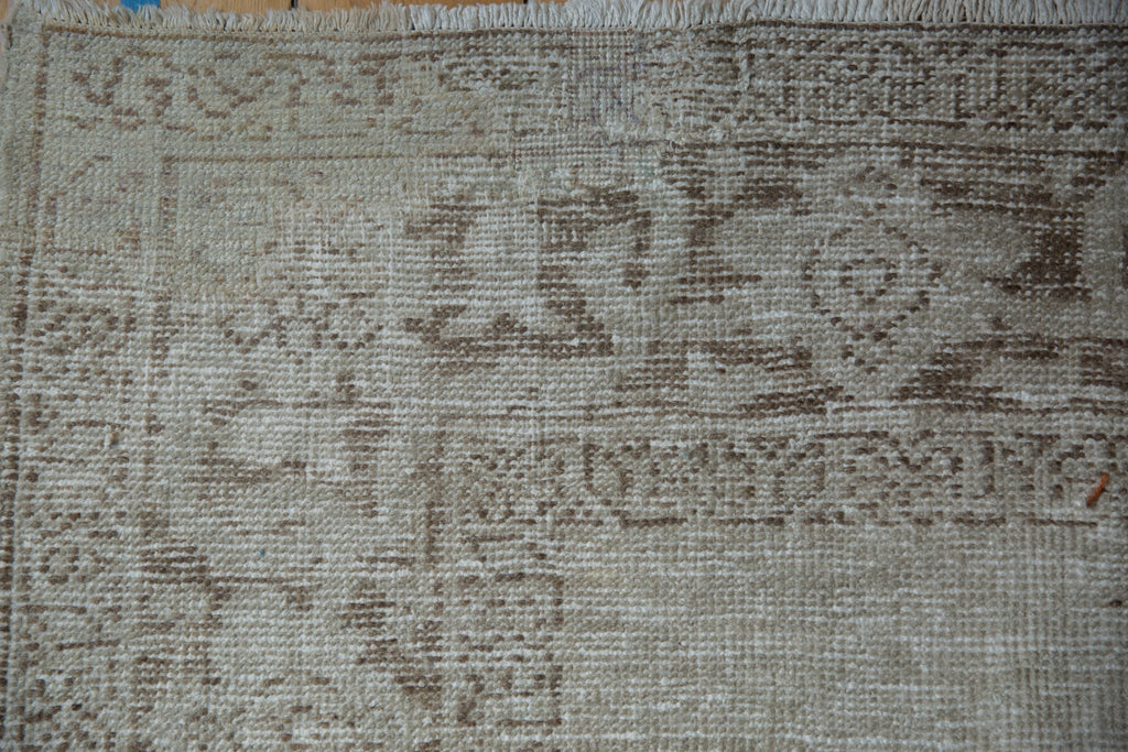 8.5x11.5 Vintage Distressed Oushak Carpet